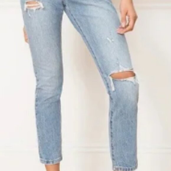Levi’s Premium 501 Skinny in ‎Can’t Touch This - Distressed Medium Wash - Picture 1 of 3